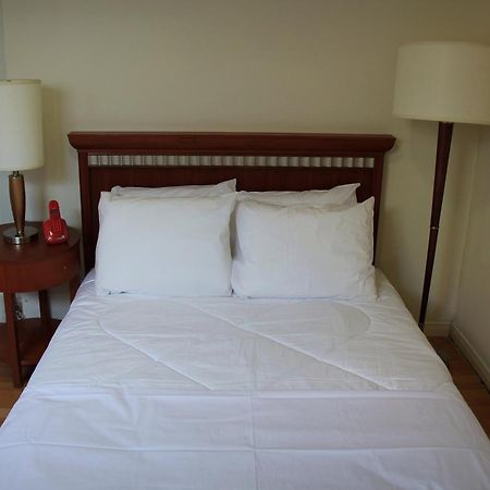 Toronto Central Hotel Dış mekan fotoğraf